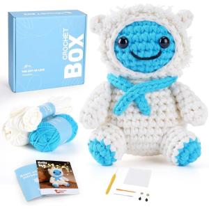 CrochetBox Crochet Kit for Beginners Adults – Christmas Pig Starters Crochet Kit, Beginners Crocheting Kitting for Adults Teen, Craft Gifts with Crochets Yarns, Hook, Step-by-Step Video, Instruction(Snowman)